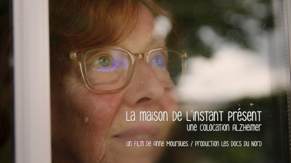 Image extraite du documentaire d'Anne Mourgues “La Maison de l’instant présent : une colocation Alzheimer”.